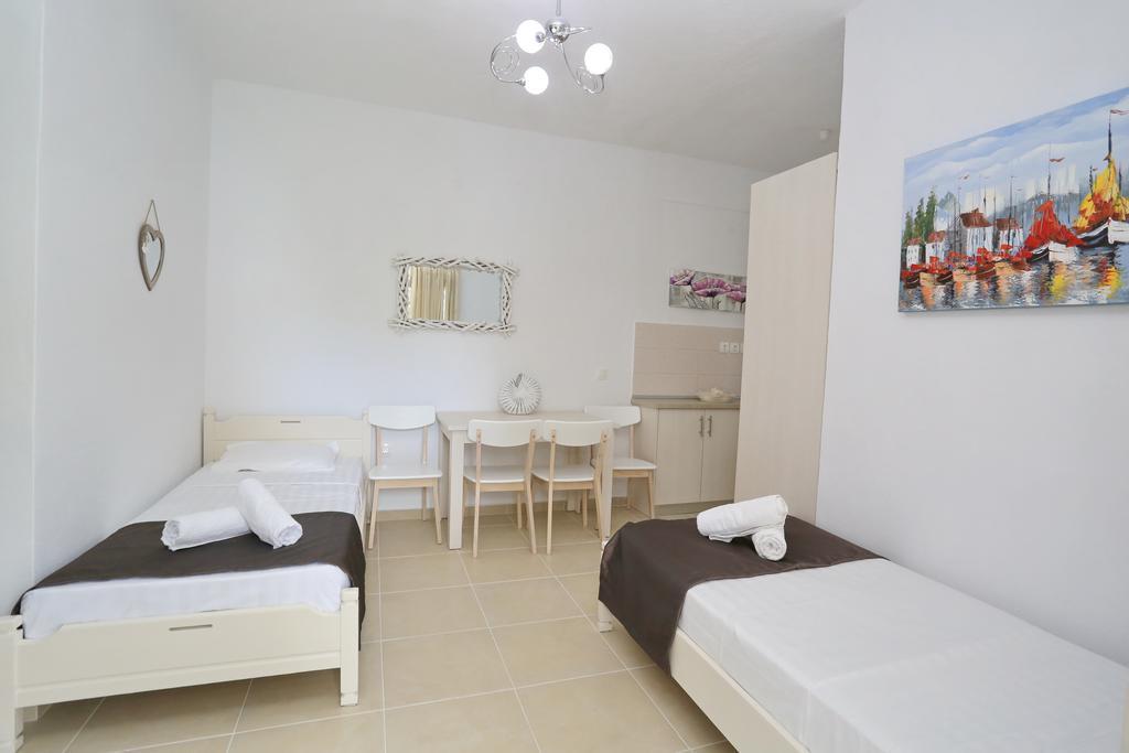 Villa Repas Pefkochori Bagian luar foto